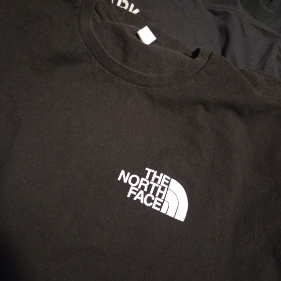 XL Black Tshirts The North Face - Picture 7 of 7